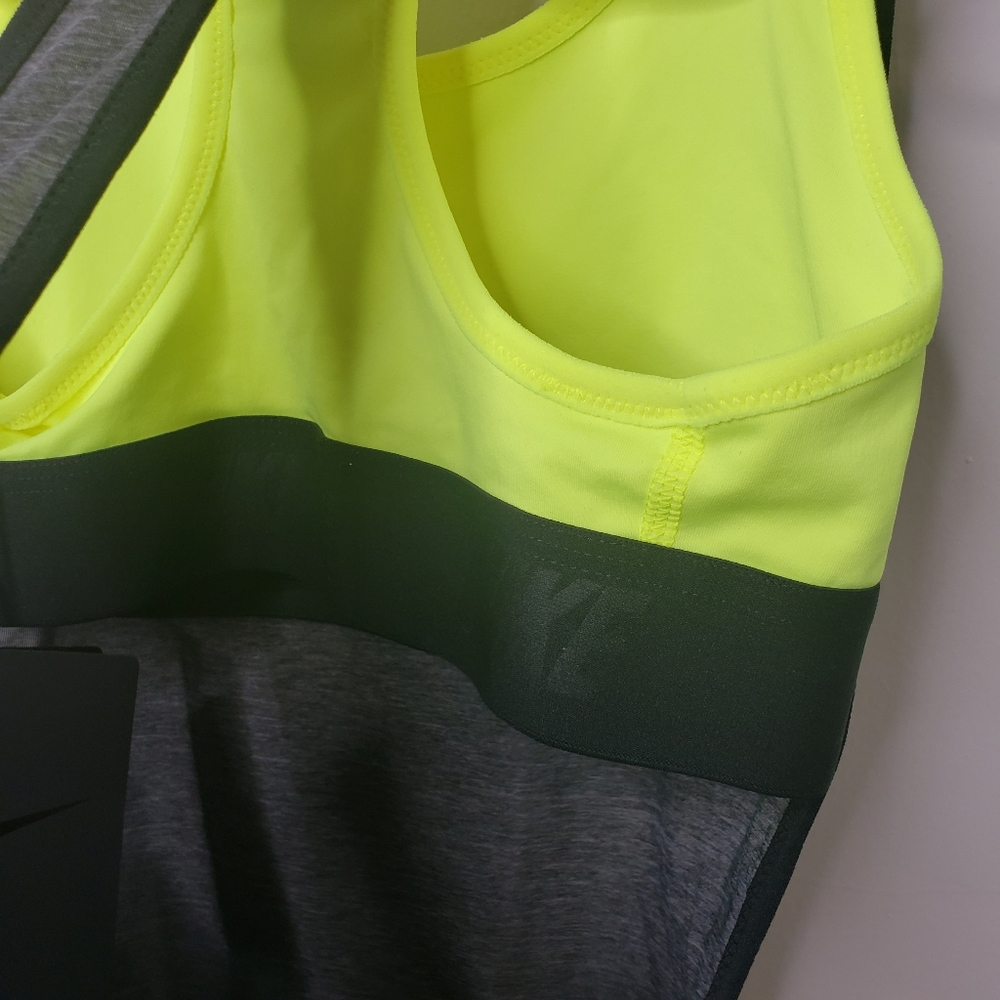 NIKE DRI FIT 2-IN-1 SPORTS BRA TANK WOMEN'S SIZE XS - Picture 4 of 8